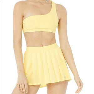 Alo Yoga tennis skirt+ one shoulder top set